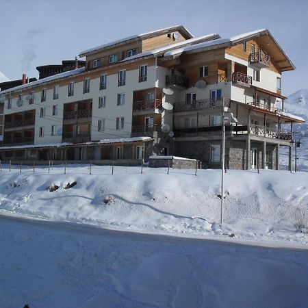 Аpartment In Gudauri Apartment Luaran gambar